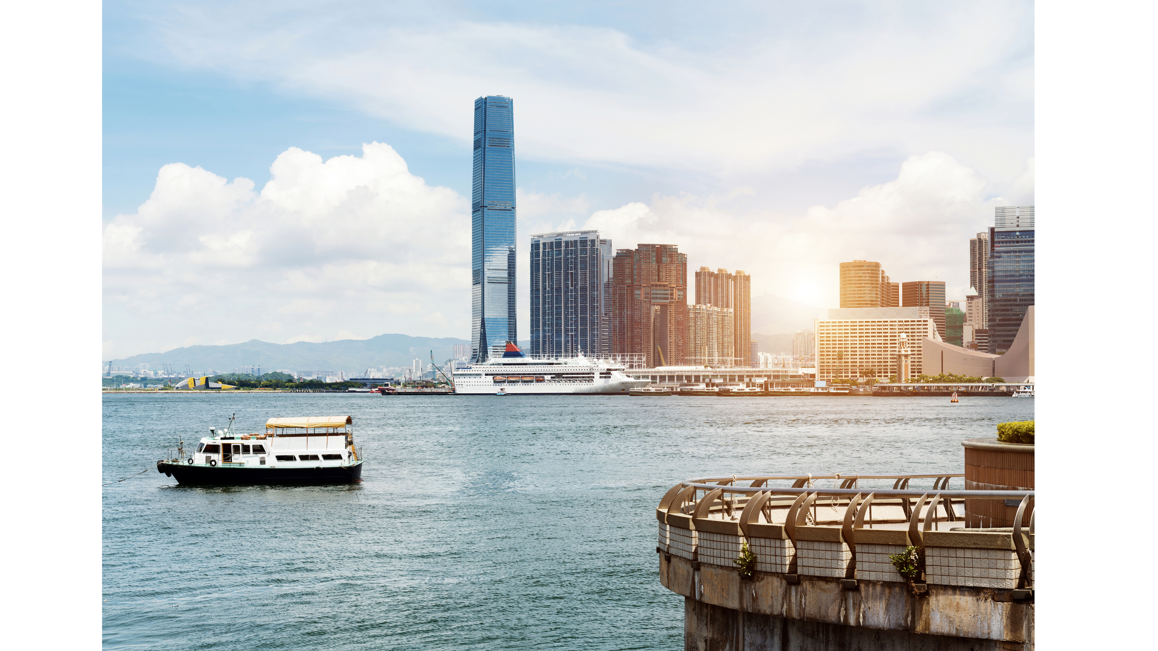 關於我們右上圖片